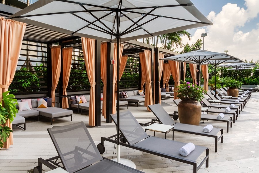 Sunloungers and cabanas at Hyde Miami Midtown