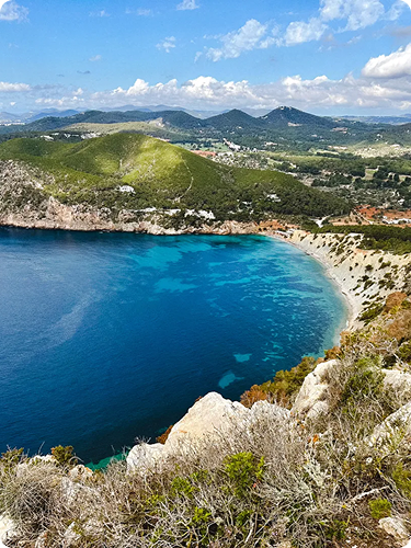 image of sea from a cliff