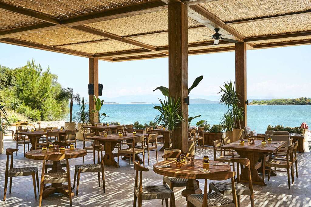 outdoor terrace at Hyde Beach with sea view