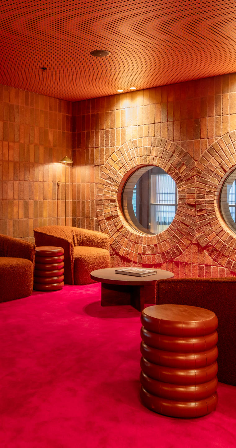 Guest lounge at Hyde Melbourne Place.