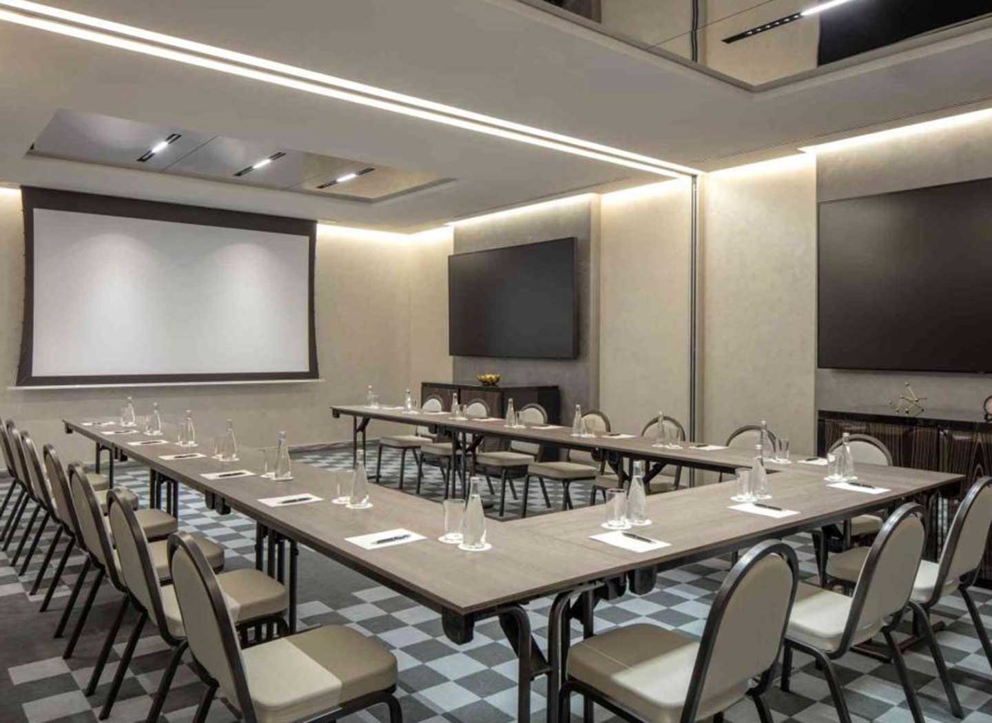Event Room, Hyde To Meet | Hyde Dubai