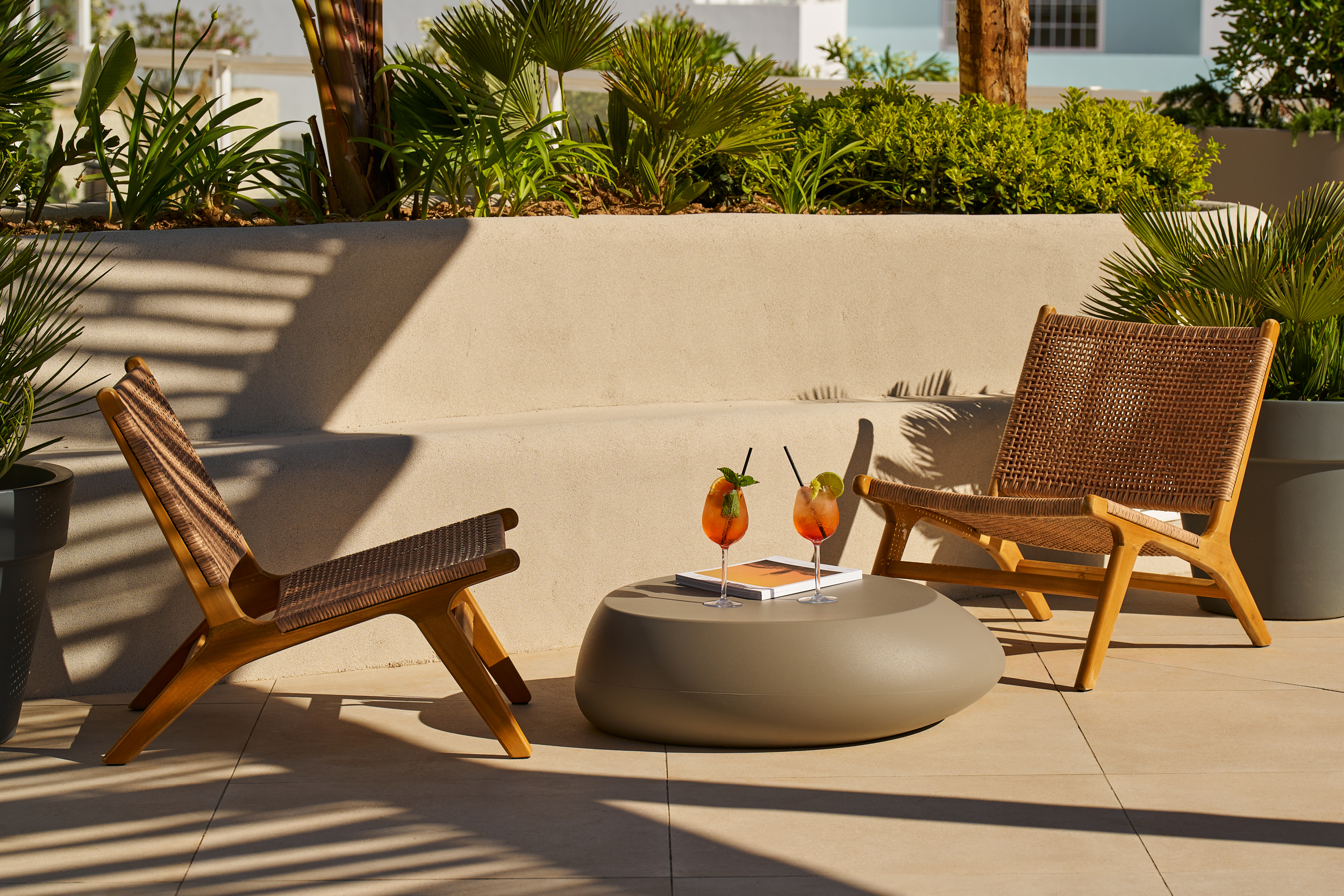 Hyde Wet deck lounge